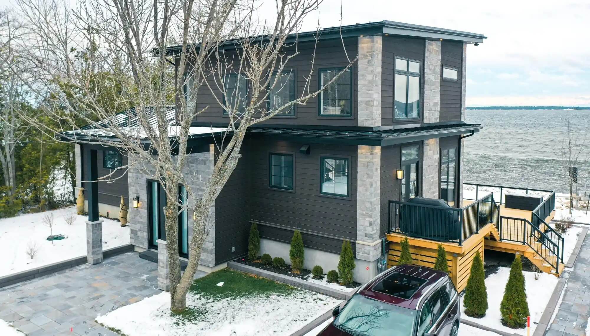 Modern cottage on Georgian Bay, Ontario